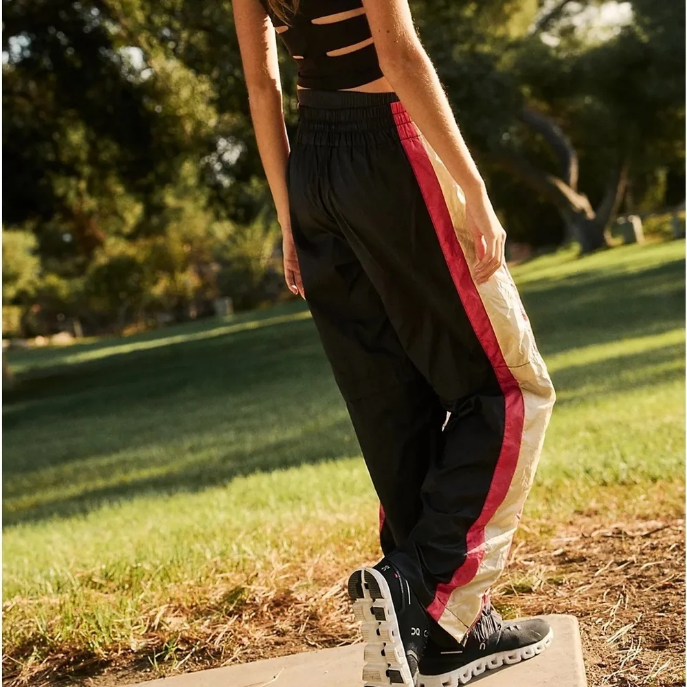 NWT End Zone Pants - Picture 4 of 4